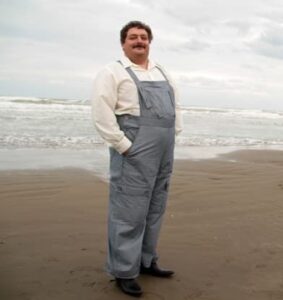 Дмитрий Быков на пляже